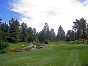 Castle Pines 12th Flowers 2006